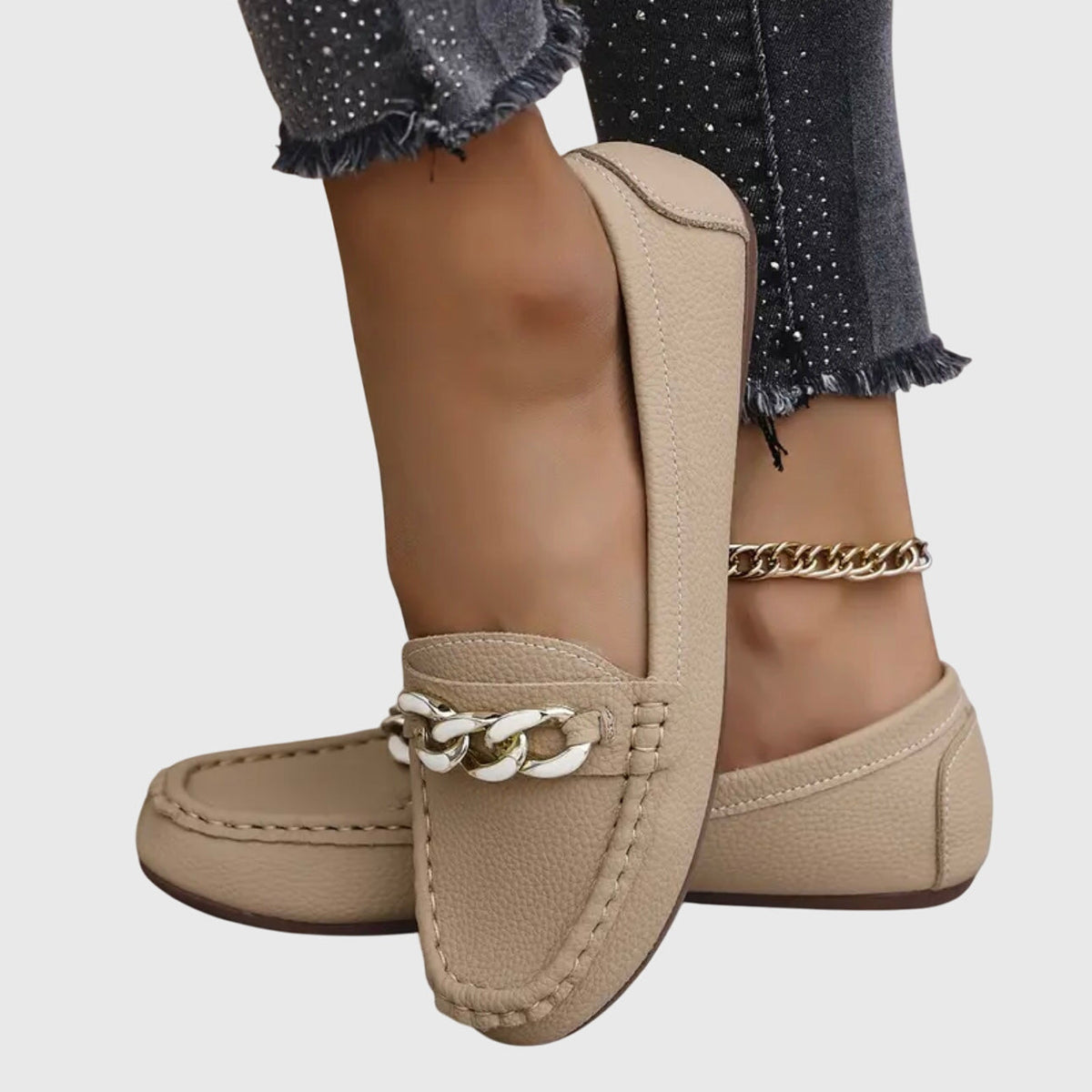 Women's Loafers with Chunky Gold Chain and Pebbled Upper Texture