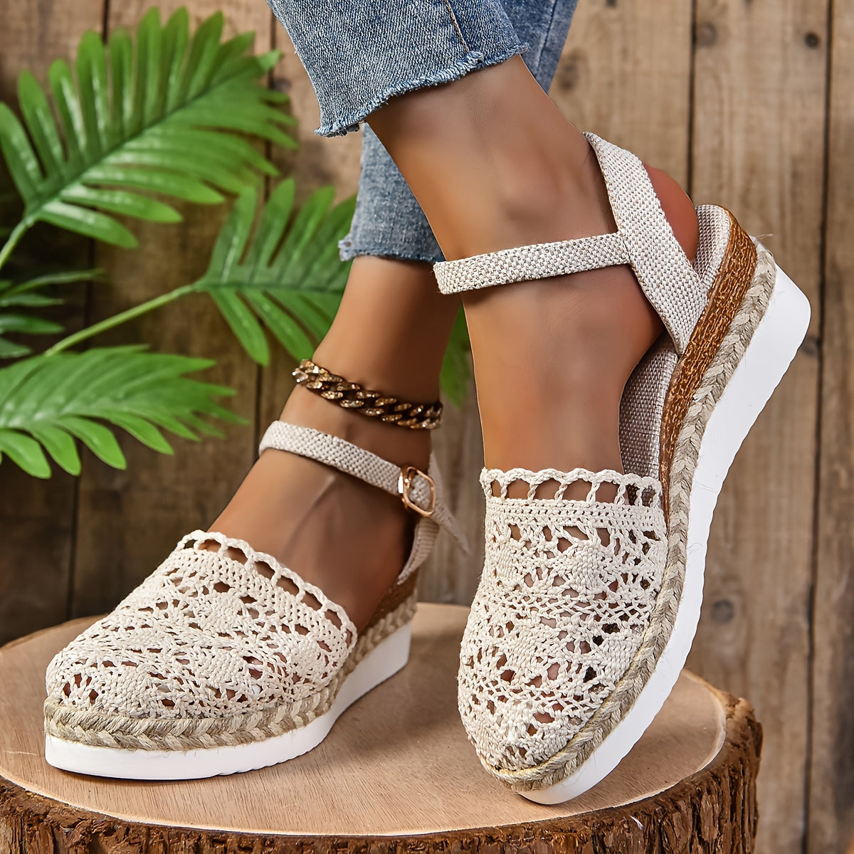 Women's Orthopedic Adjustable Sandals with Ergonomic Footbed and Breathable Design
