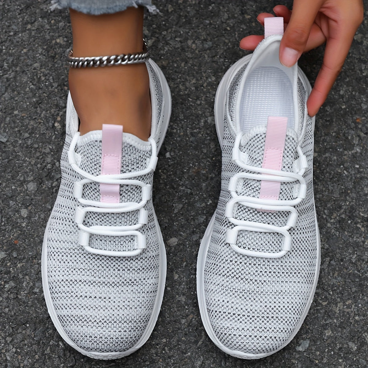 Ultra-lightweight breathable comfort sneakers