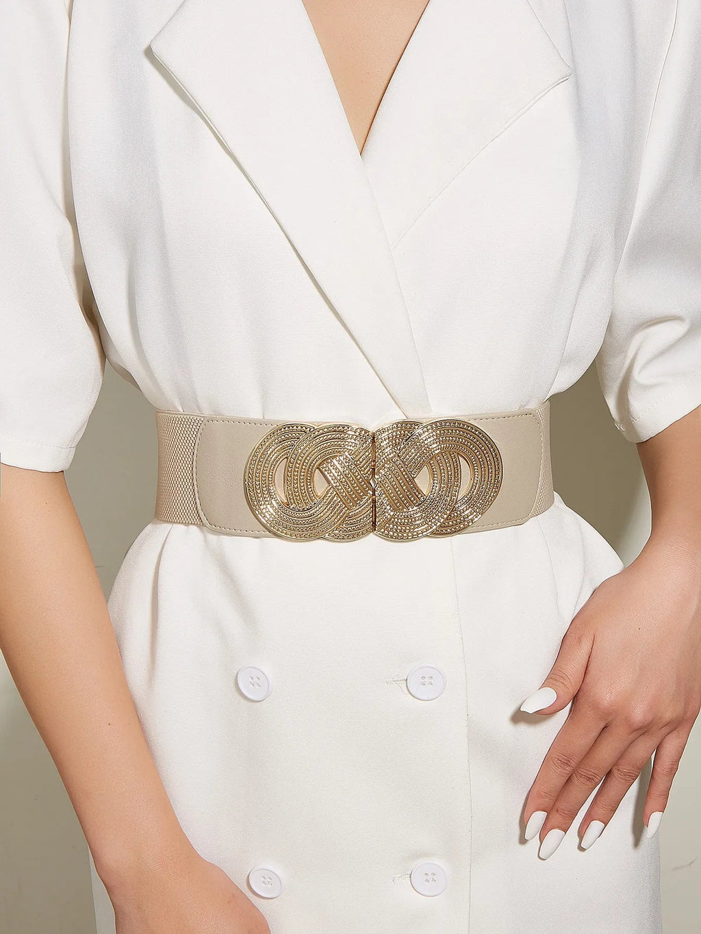 Women's Elastic Waist Belt with Twist Buckle Closure