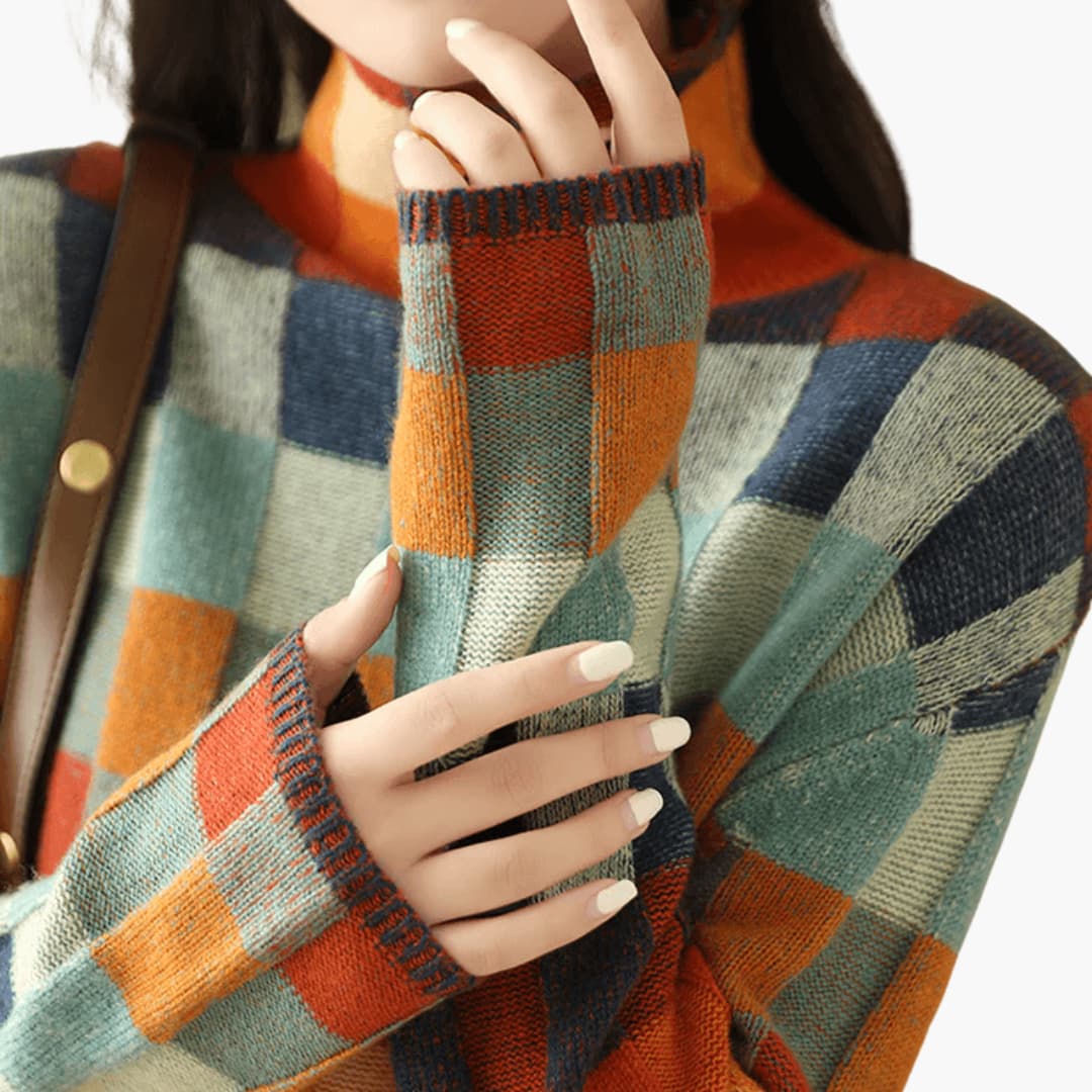 Women's Patchwork Turtleneck Sweater with Long Sleeves and Ribbed Cuffs