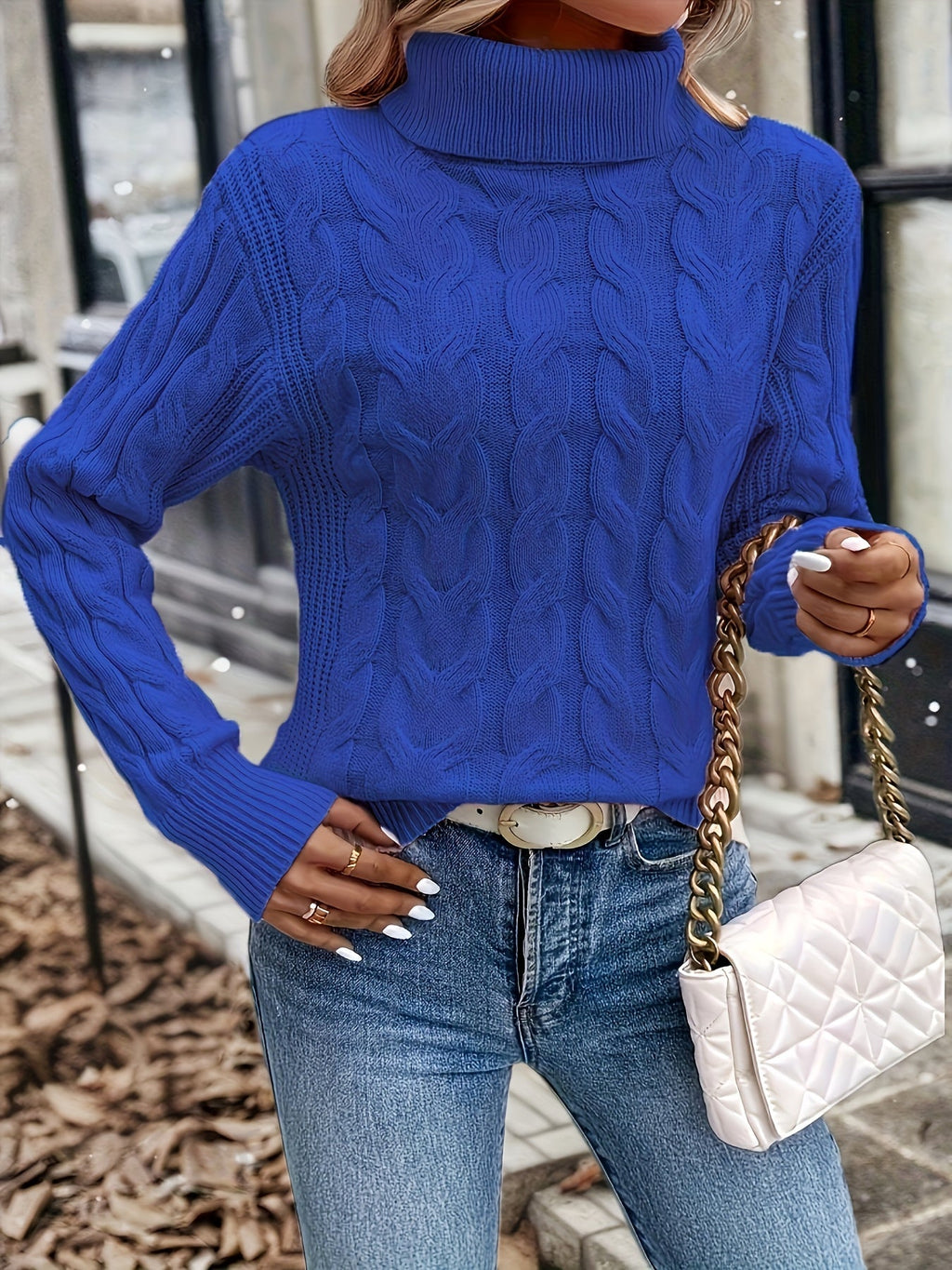 Women's Cable-Knit Turtleneck Sweater with Long Sleeves