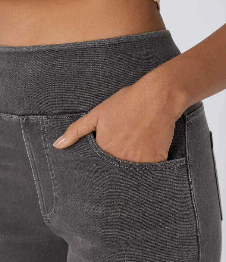 Women's High-Waisted Wide-Leg Jeans with Stretch Fit