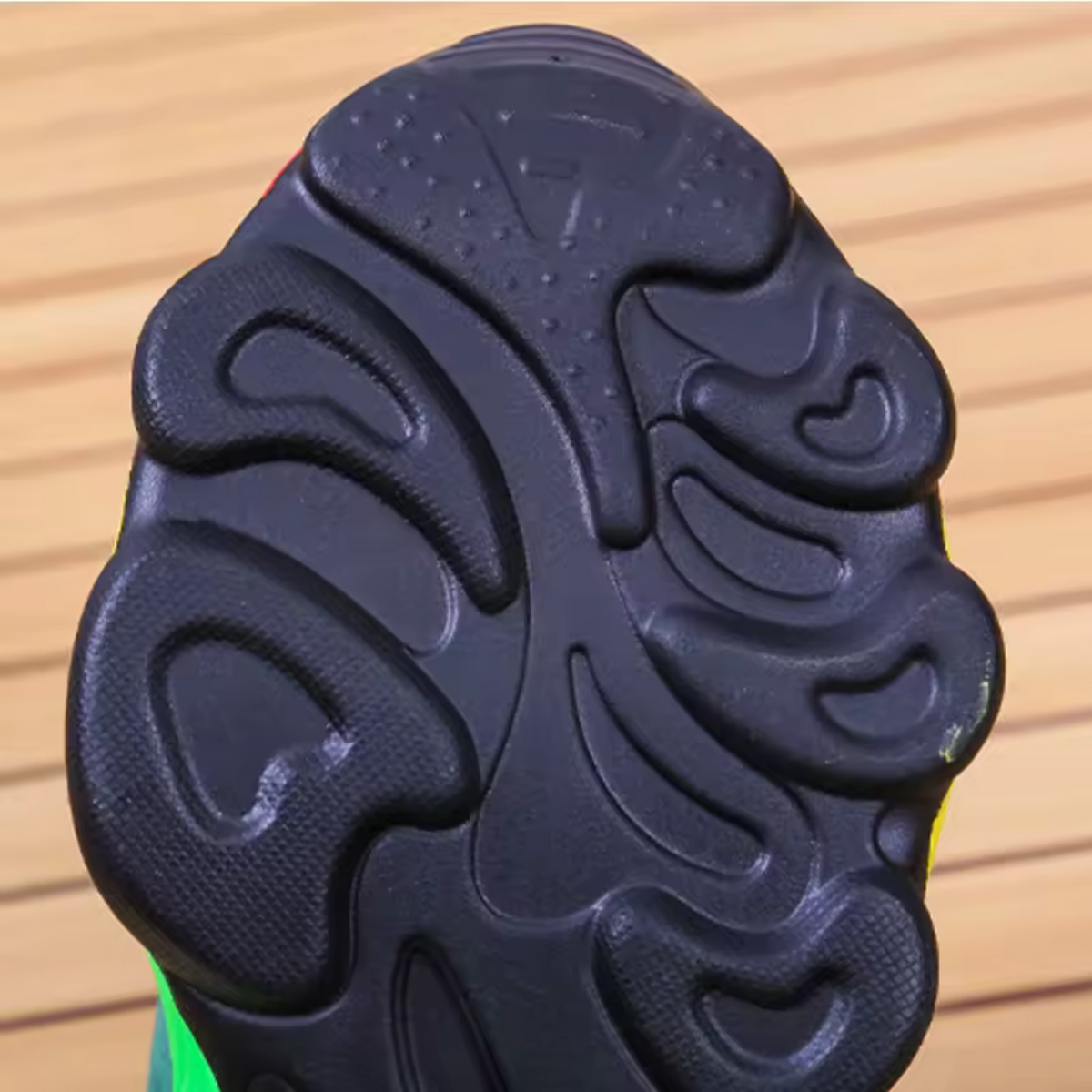 Women's Orthopedic Sneakers with Shock-Absorbing Cushioning and Breathable Materials