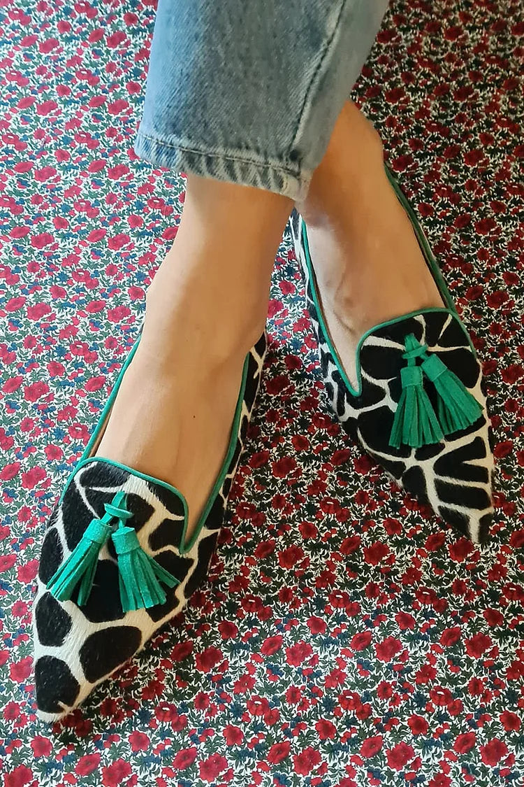 Women's Animal Print Pointed Loafers with Green Tassel