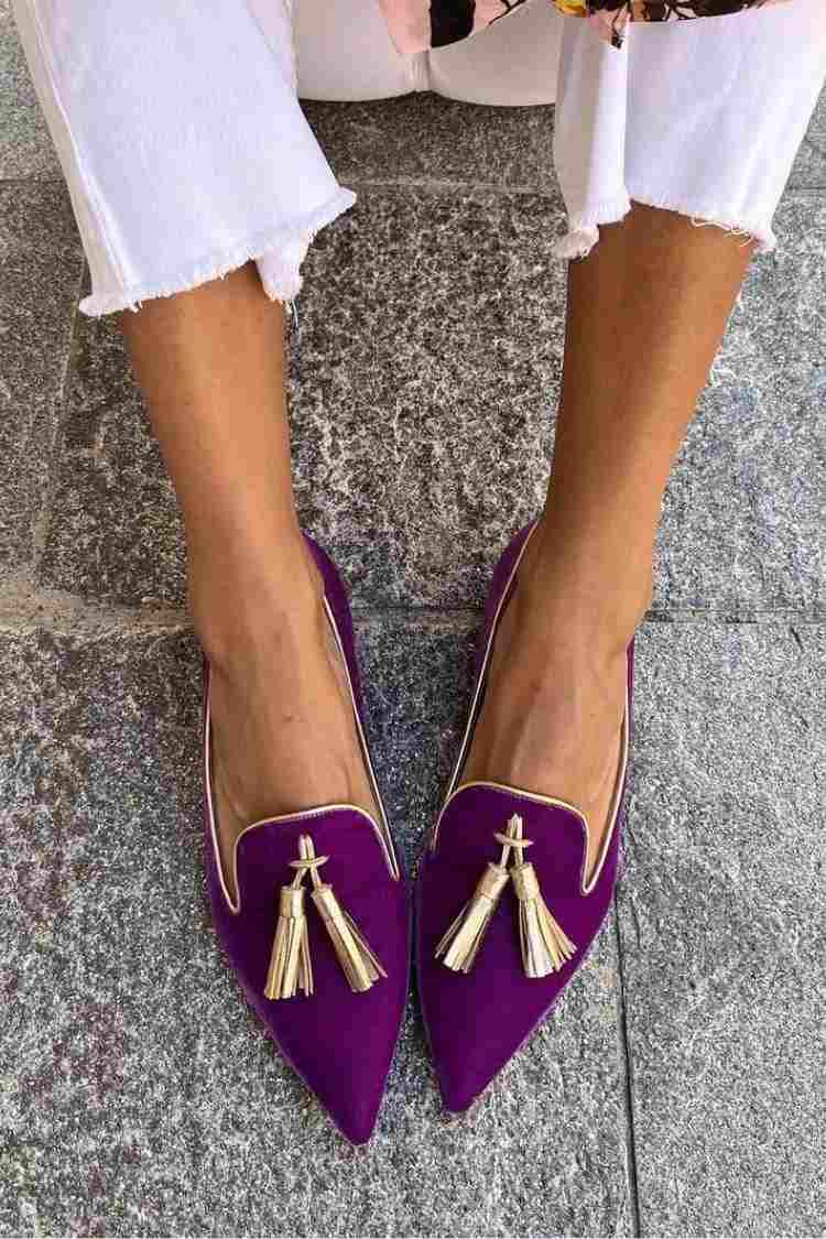 Women's Pointed Toe Loafers with Tassel Detail