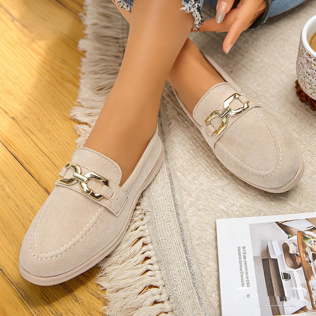 Women's Plus Size Slip-On Flat Shoes with Soft Soles and Flat Heels