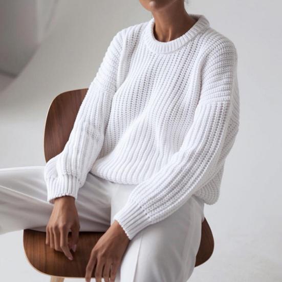 Women's Chunky Knit Crew Neck Sweater with Ribbed Detail