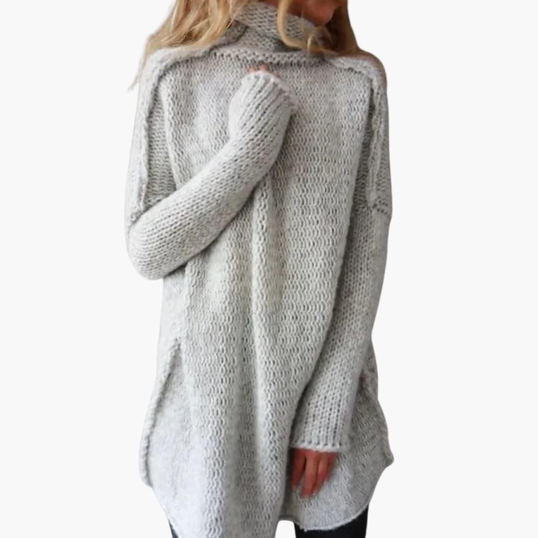 Women's Oversized Roll-Neck Jumper with Long Sleeves and Chunky Knit