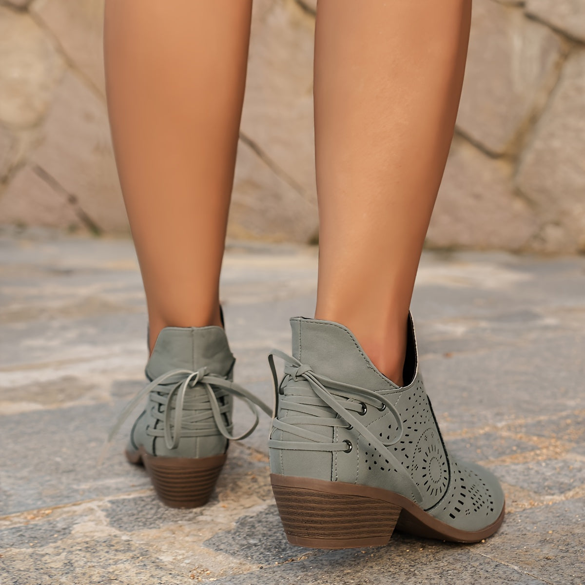 Women's Cutout Ankle Boots with Block Heel and Pointed Toe