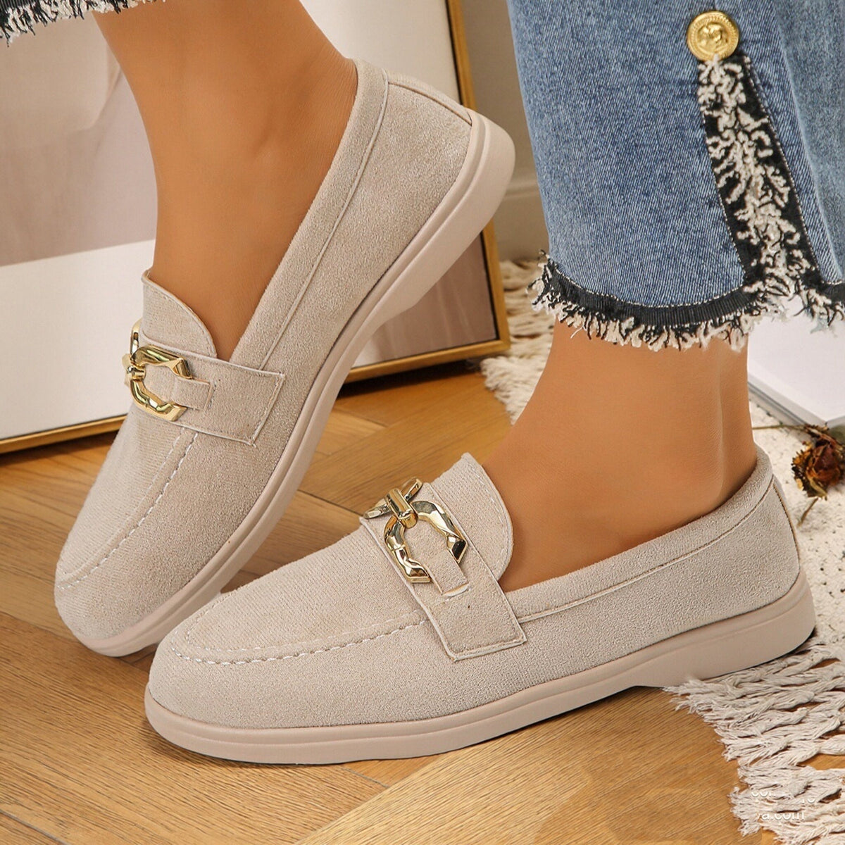 Women's Plus Size Slip-On Flat Shoes with Soft Soles and Flat Heels