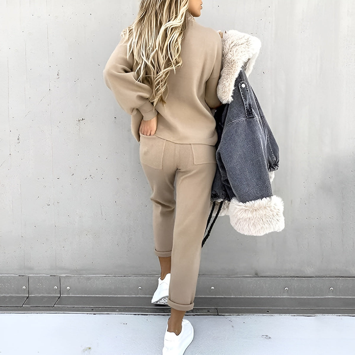 Women's Lounge Set with Mock Neck and Elastic Waist