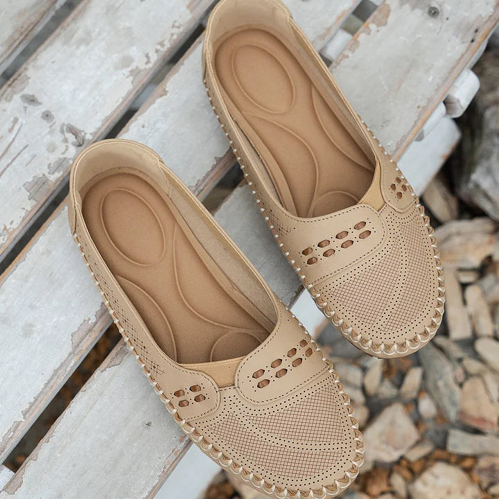 Montarello Women's Knit Slip-On Loafers Stitch Detail
