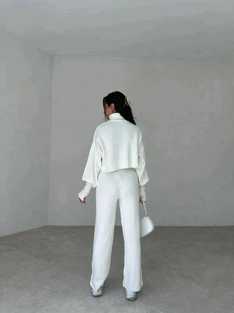 Women's Turtleneck Sweater Set with Relaxed Trousers