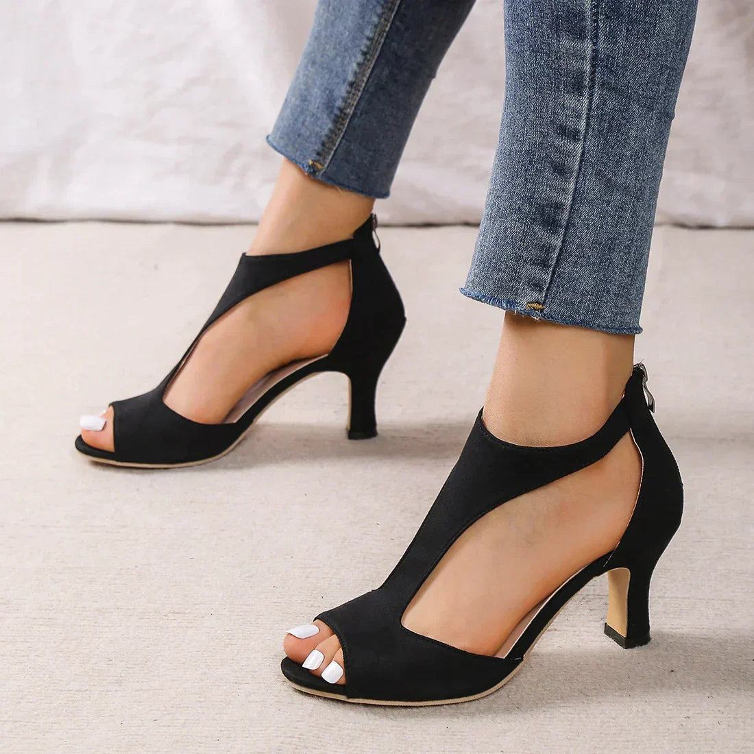 Women's Orthopedic Low Heel Sandals with Cushioned Insole and Adjustable Straps