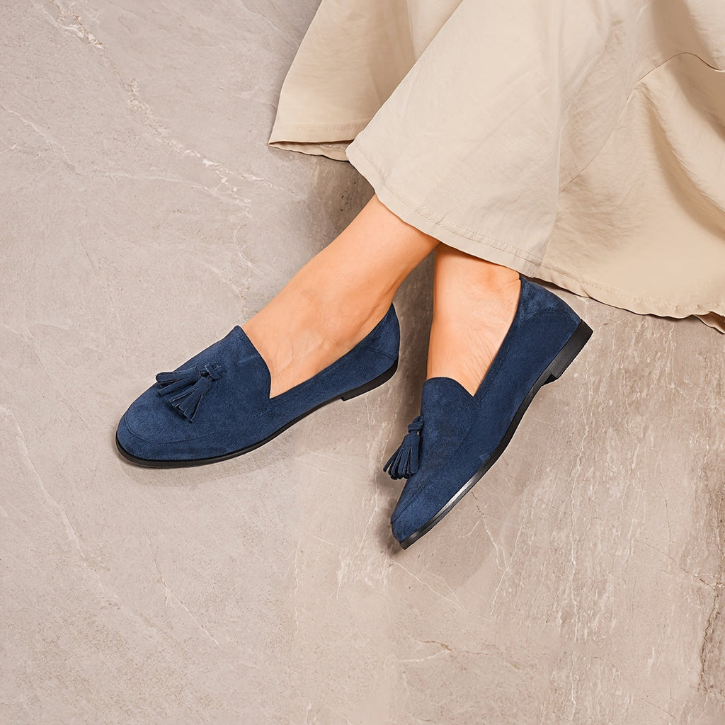 Women's Casual Loafers with Tassel Detail and Round Toe