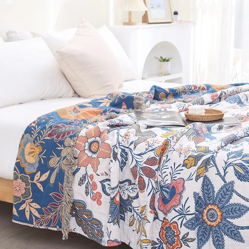 Artistic Floral Pattern Boho Throw Blanket for Cozy Decor