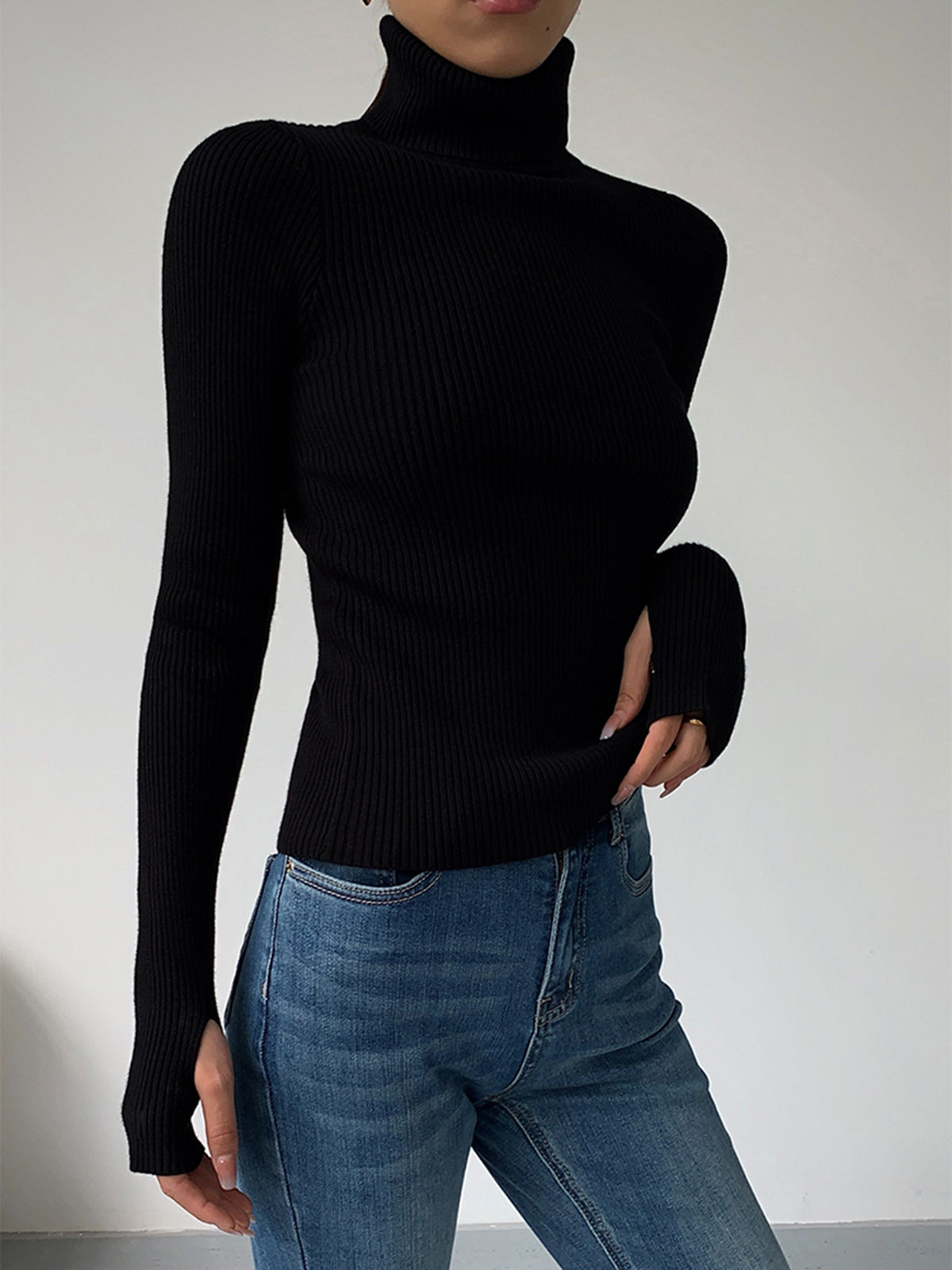 Hailey | Women’s Minimalist Slim Turtleneck Stretch Top