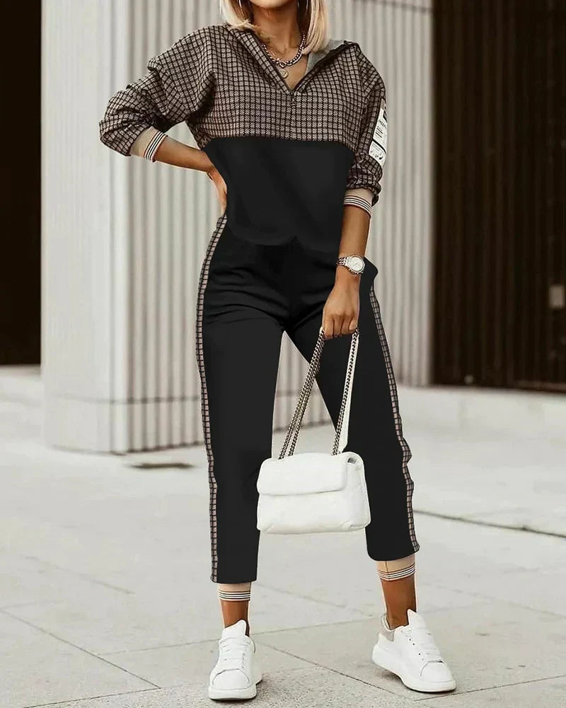 Women's Patterned Hoodie And Jogger Set, Long Sleeves