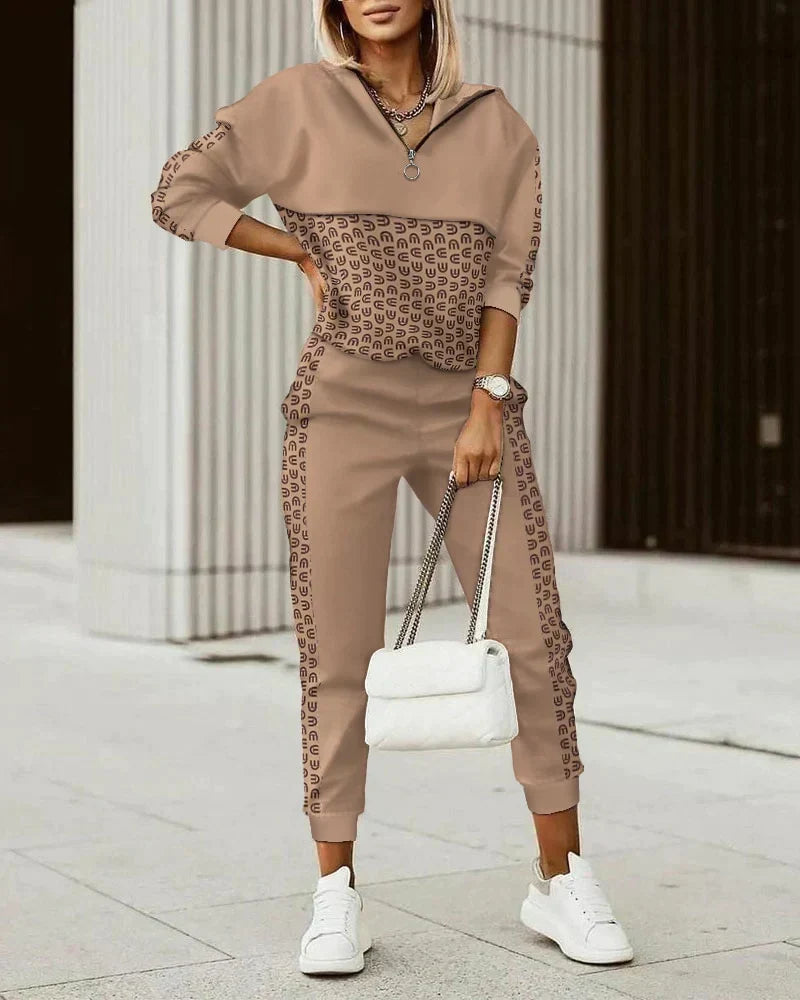 Women's Patterned Hoodie And Jogger Set, Long Sleeves
