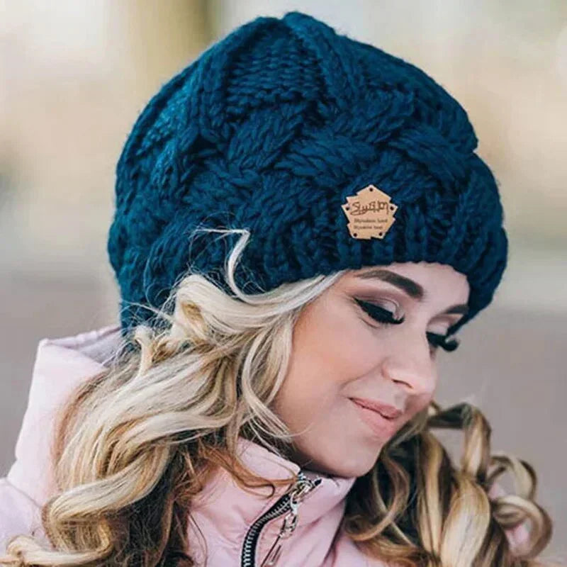 Women's Chunky Cable Knit Beanie Hat, Textured