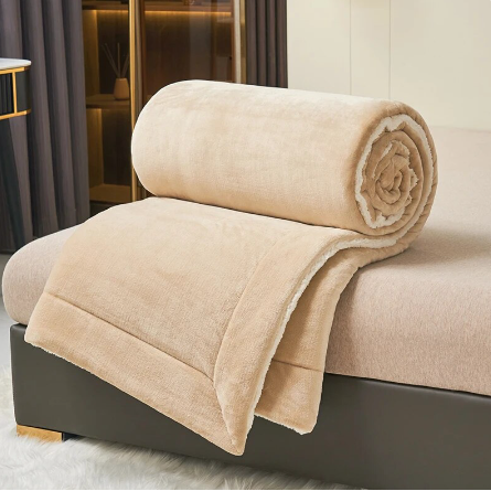 Cozy Double-Sided Plush Fleece Blanket with Sherpa and Quilted Design