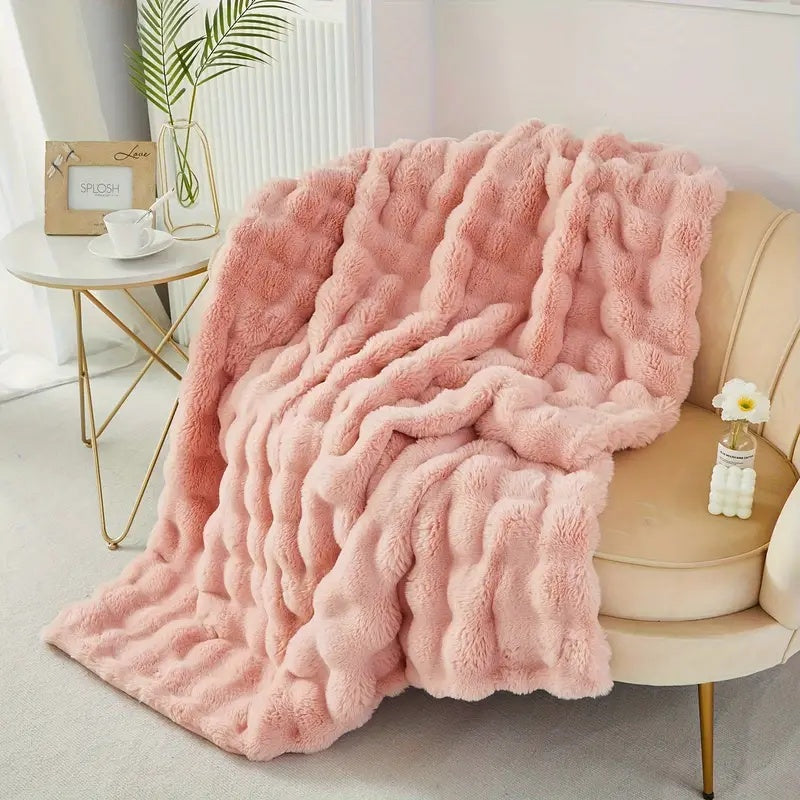Cozy Ultra-Soft Throw Blanket for Ultimate Comfort