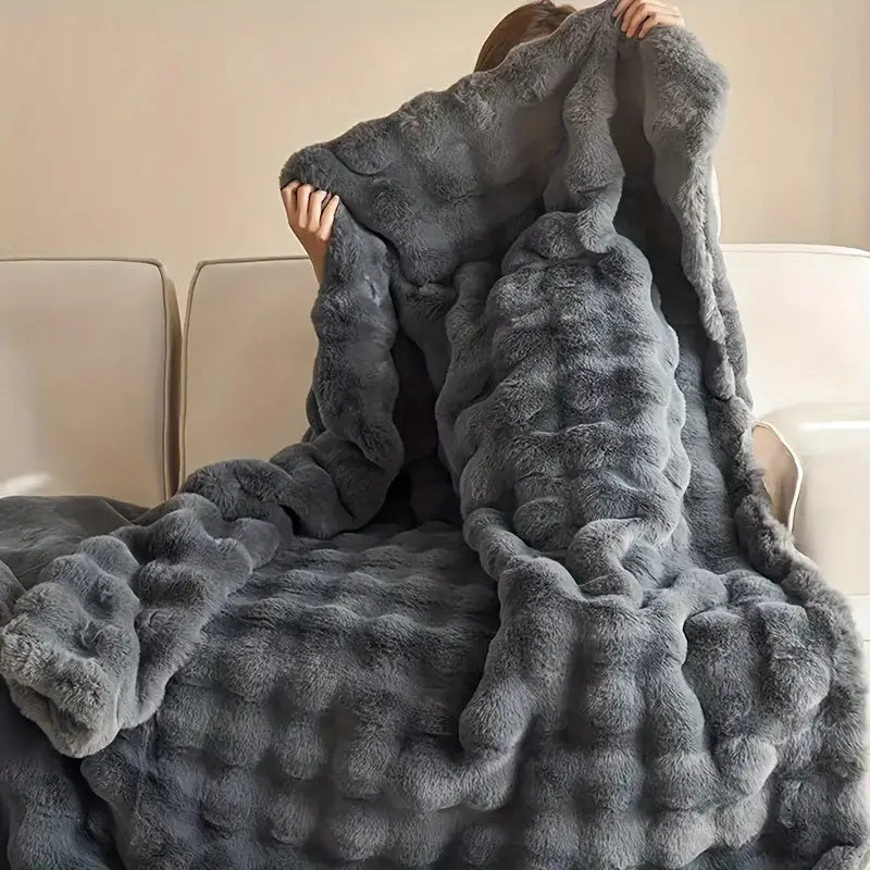 Cozy Ultra-Soft Throw Blanket for Ultimate Comfort