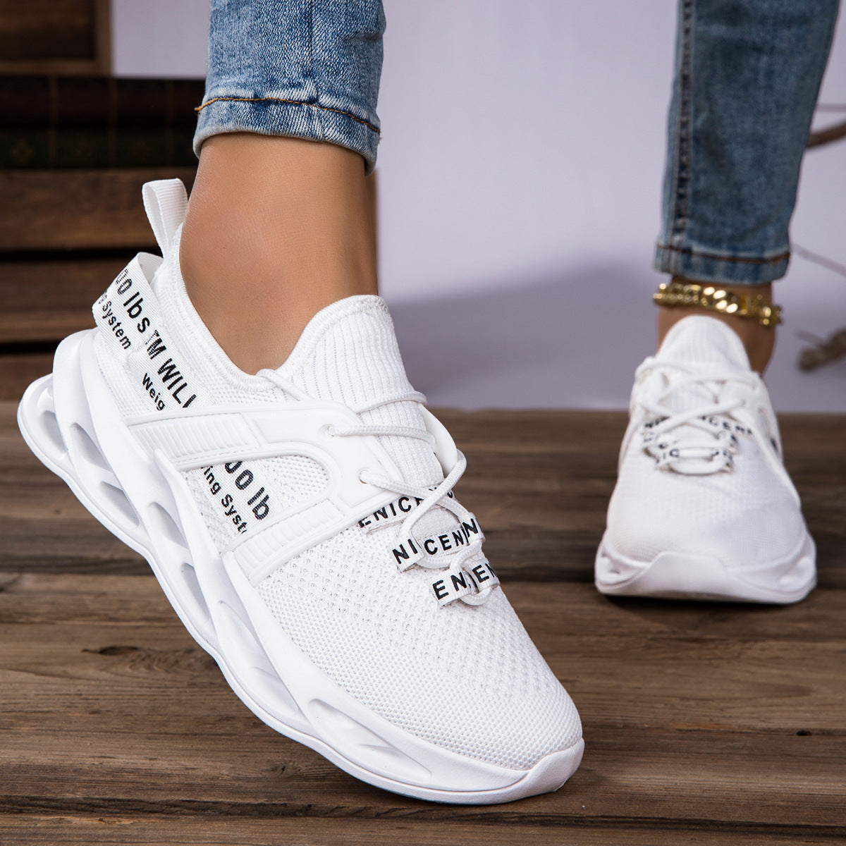 Women's Chunky Sneakers with Breathable Mesh
