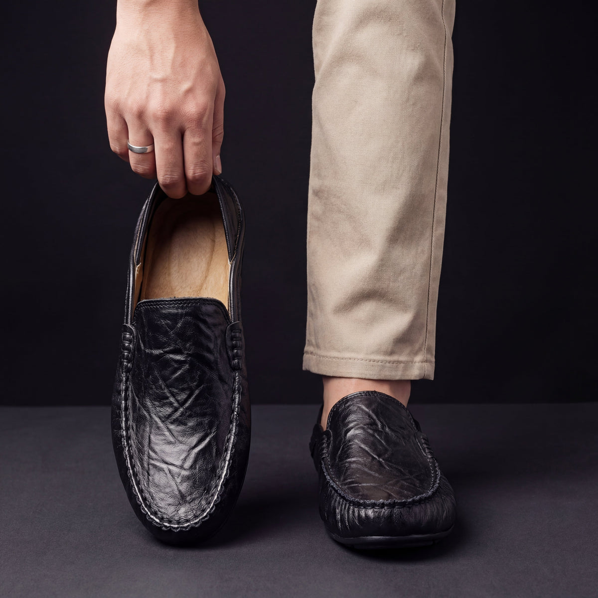 GENUINE HIDE LOAFERS FOR MEN