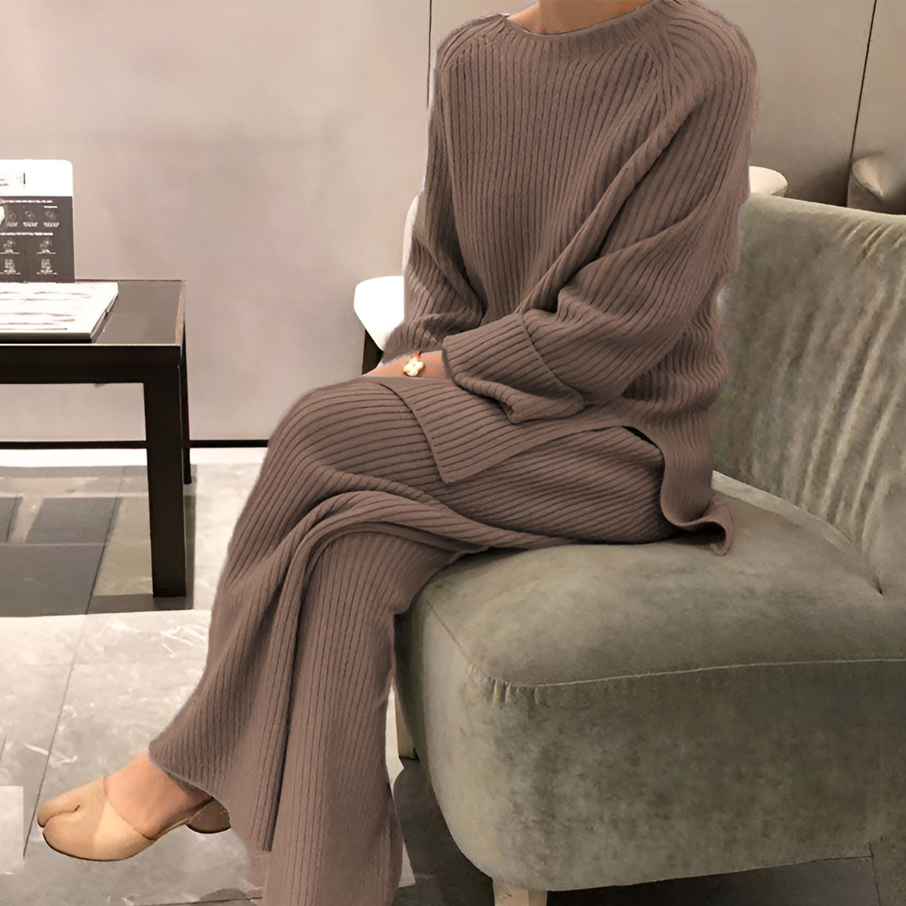Women's Ribbed Knit Sweater & Trousers Set Relaxed Fit