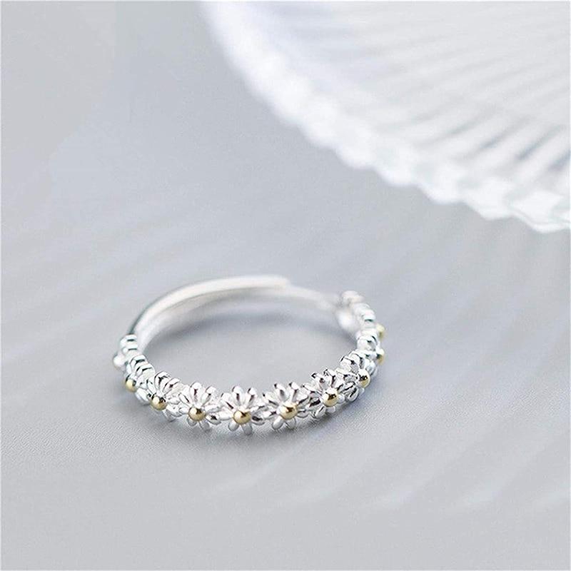 Daisy | Adjustable Silver Ring