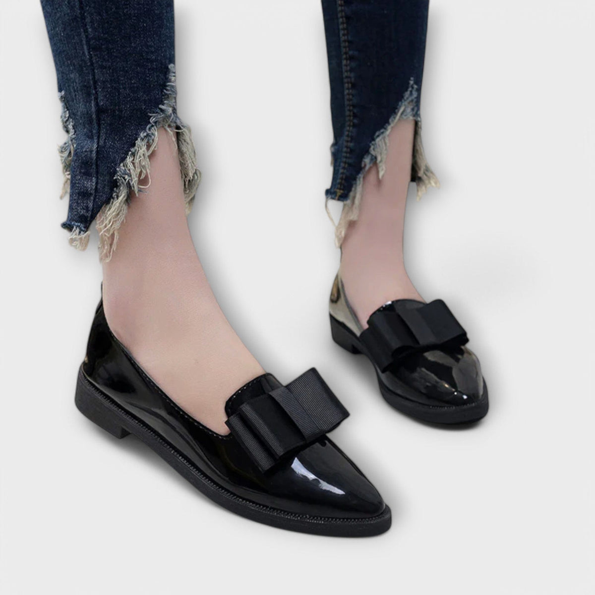 Women's Leather Loafers with Soft Lining and Flexible Sole