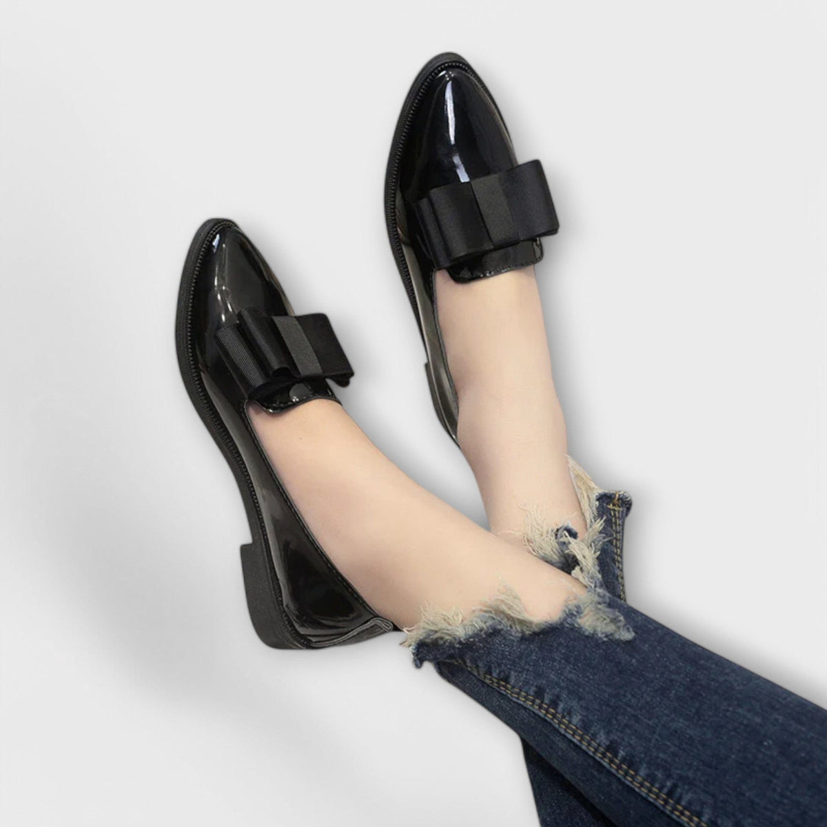 Women's Leather Loafers with Soft Lining and Flexible Sole