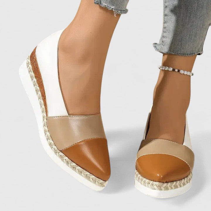 Women's Orthopedic Shoes with Cushioned Insole and Ergonomic Design
