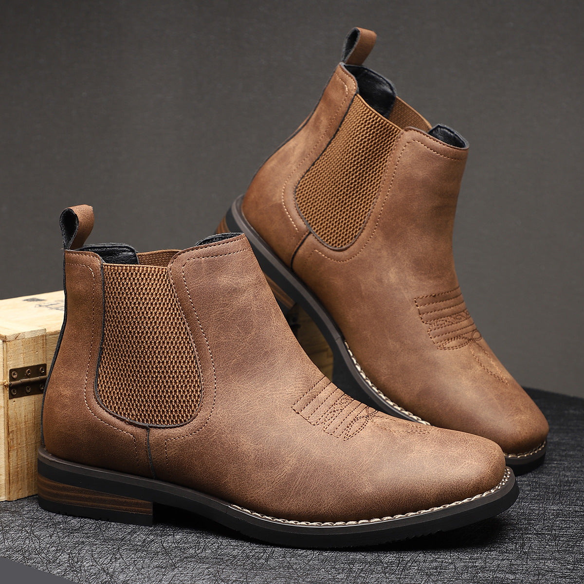 CLASSIC LEATHER MEN'S BOOTS