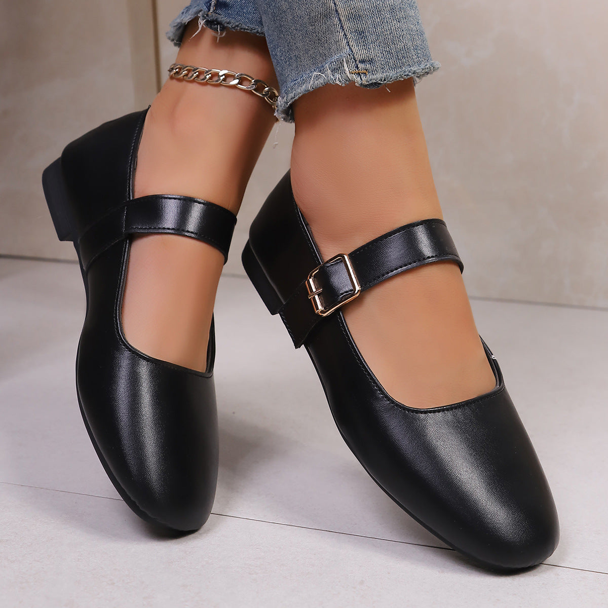 Women's Mary Jane Shoes with Adjustable Strap Buckle