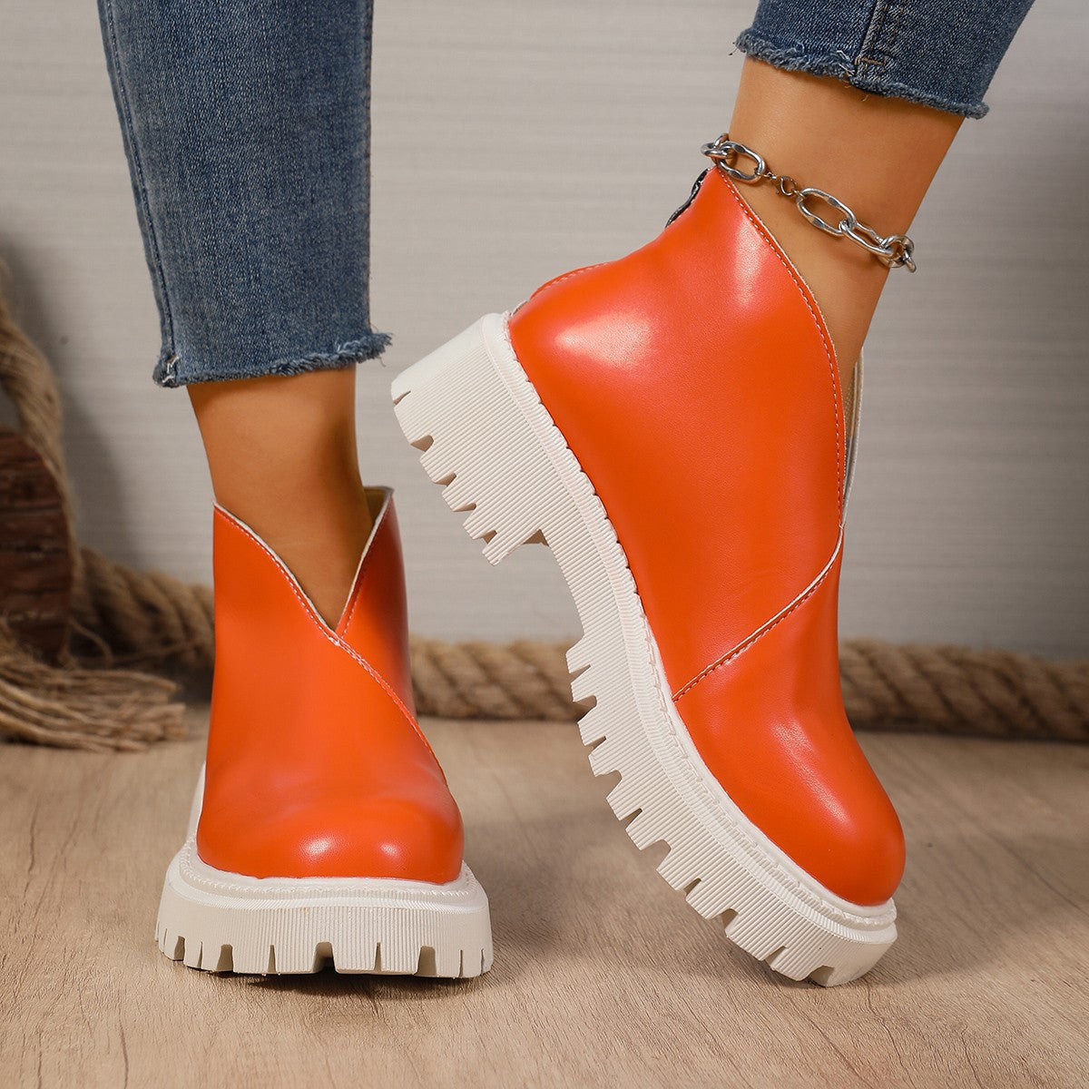 Women's Chunky Platform Chelsea Boots with Lug Sole