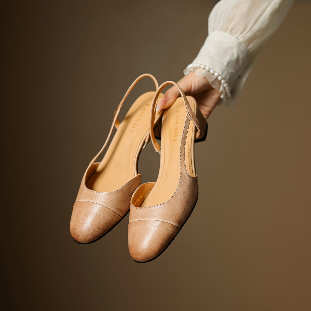 Lureth Genuine Leather Pumps