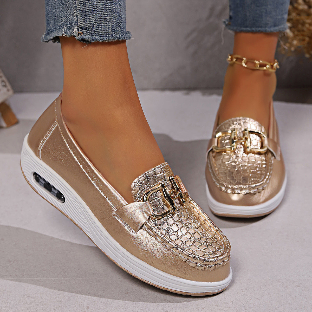 Women's Platform Loafers with Chain Detail and Croc Embossed