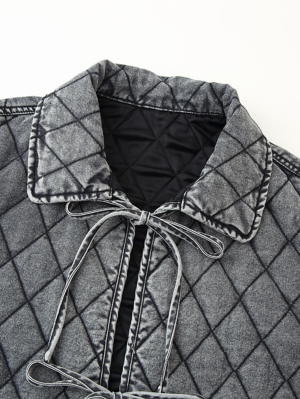 Women's Quilted Jacket with Collar and Drawstring Detail