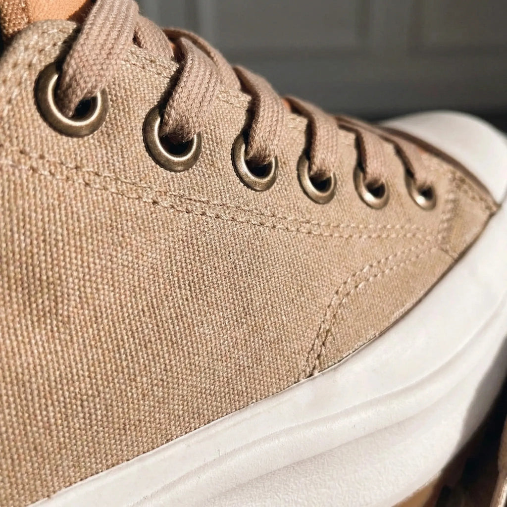 Women's Platform Lace-Up Sneakers with Zigzag Sole