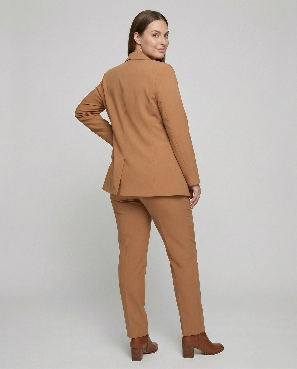 Women's Single-Button Tailored Suit with Blazer and Trousers