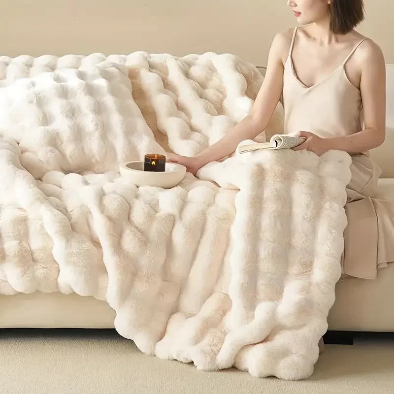 Reversible Blanket with Chic Texture for Contemporary Decor