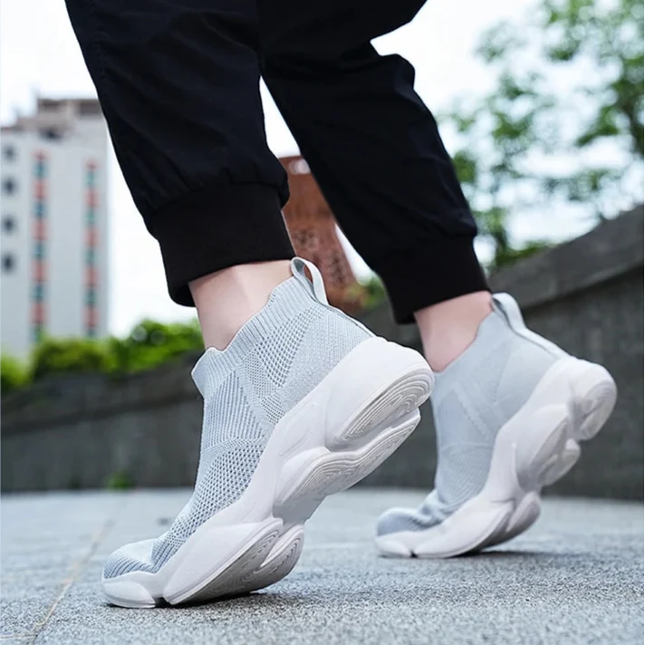 Canyon Sneakers