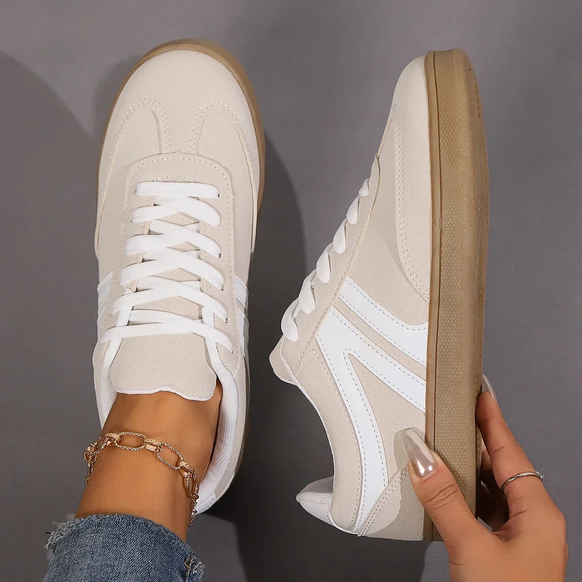 Raima Sneakers