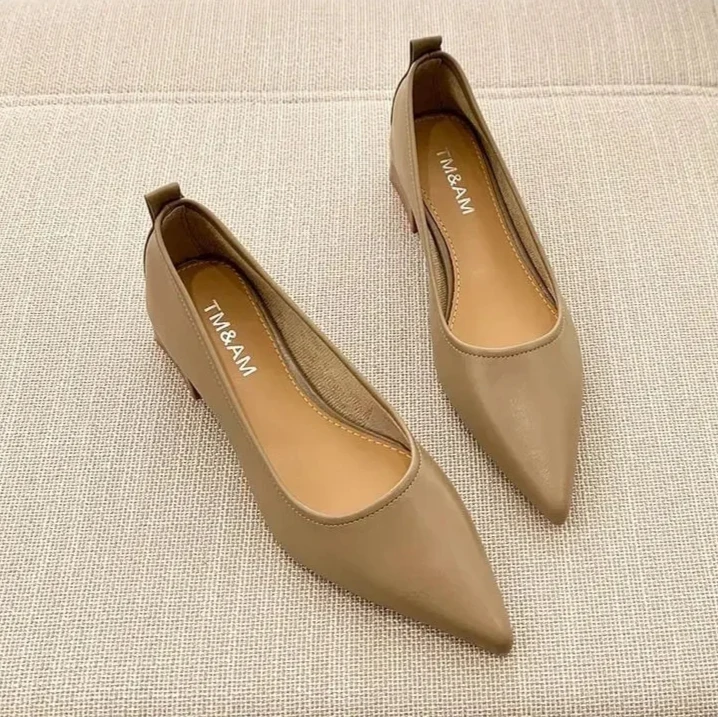Gloret Pumps
