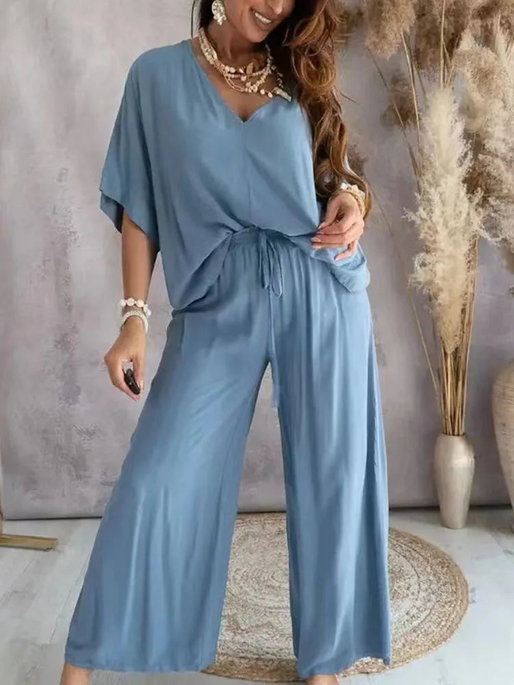 Women's Two-Piece Set with V Neck and Bat Sleeves