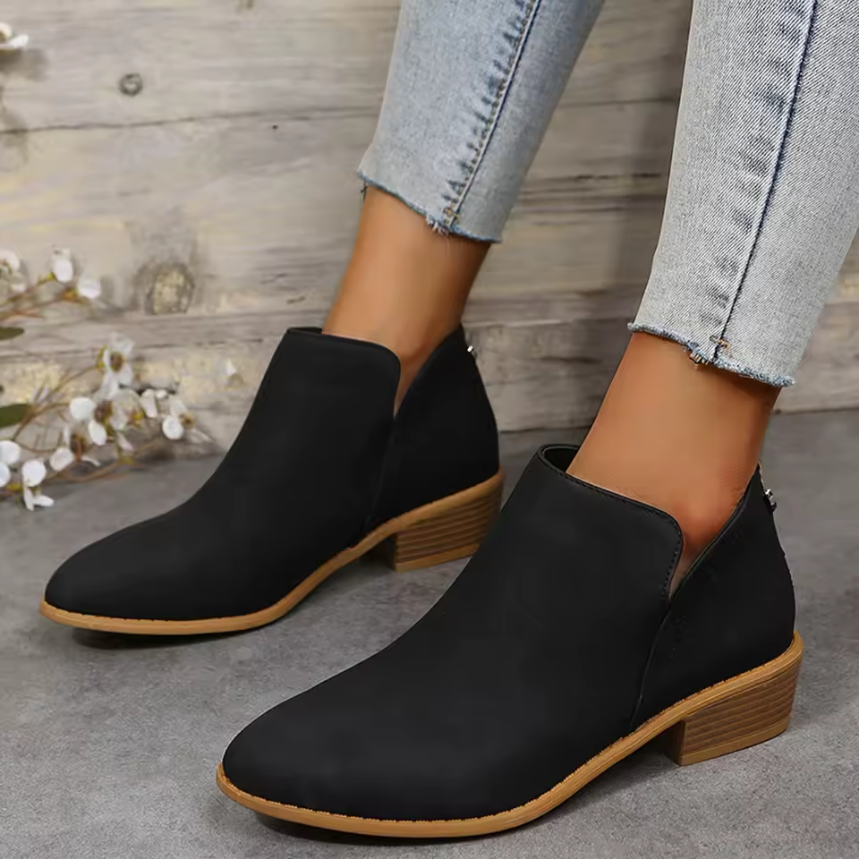 Women's Ankle Boots with Stacked Heel and Side Zipper