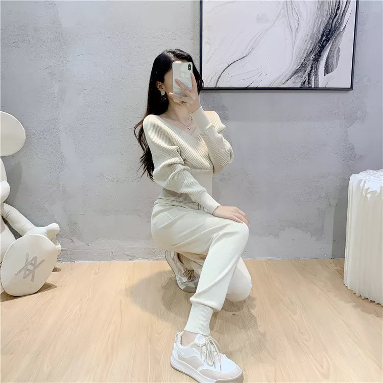 Women's Ribbed Knit Two-Piece Set with Backless Top